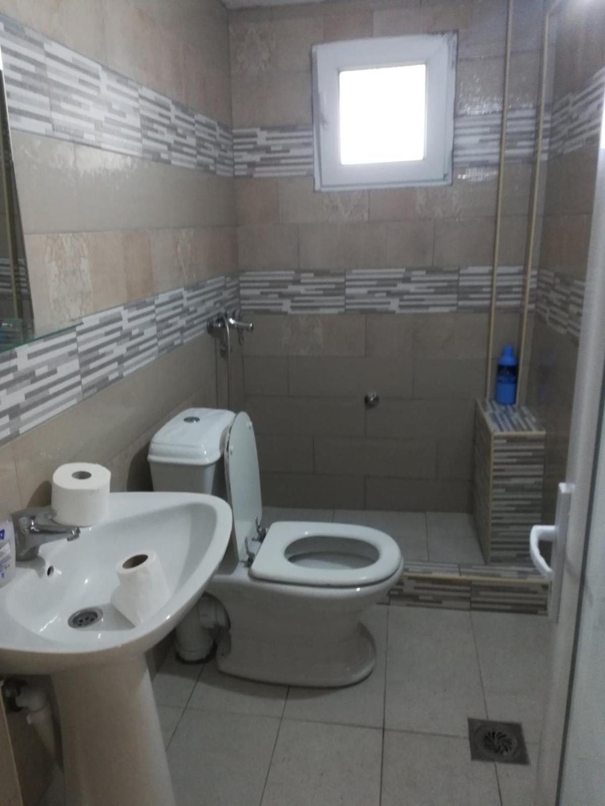 Apartments F Podgorica Ngoại thất bức ảnh